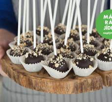 Recepty na nepečené koláče a zákusky ze zbytků