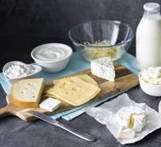 Co je kyselý sýr a jak vzniká bezlaktózové mléko?