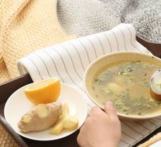 Užíváte léky? Dejte pozor, co v kombinaci s nimi jíte