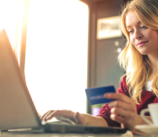 1. Vyberte si ze &scaron;irok&eacute; online nab&iacute;dky