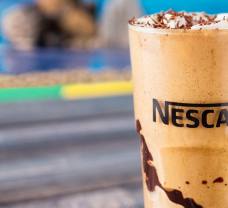 Brazilské „mocha cola“ frappé