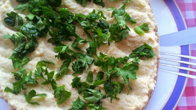 Cizrnový hummus