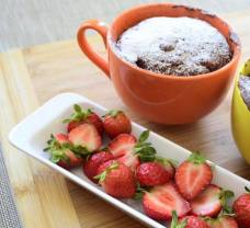 Mug cakes z mikrovlnky: maxi čokoládový