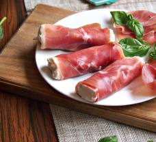 Involitini di prosciutto e ricotta (rolka z prosciutta a ricotty)