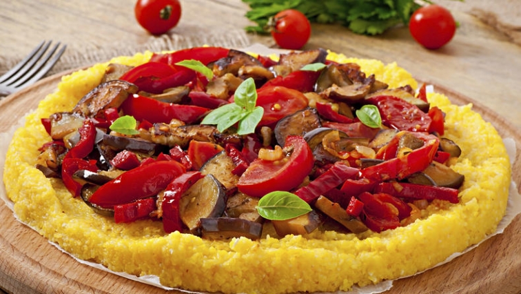 Polenta pizza se zeleninou