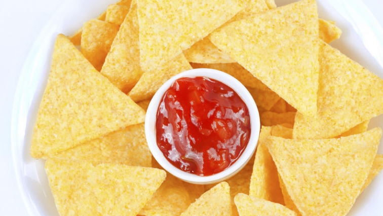 Domácí nachos chipsy z BIO kukuřičné krupice