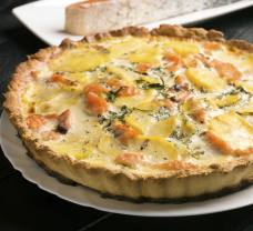 Quiche s lososem a bramborami bez lepku