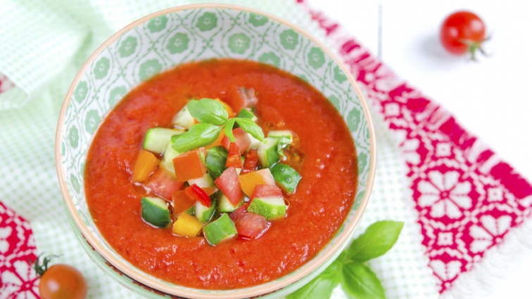 Tradiční španělská polévka gazpacho